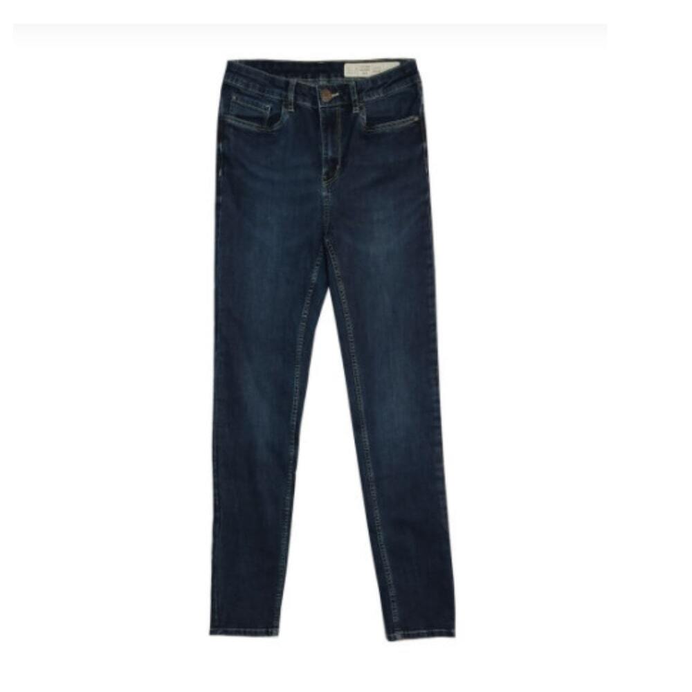  نمای جلو شلوار جین زنانه اسمارا مدل C1172 با سایز 44 و قیمت 396000 تومان 